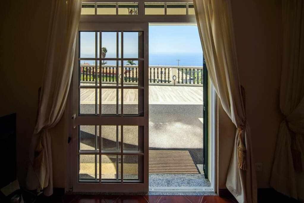 Casa Do Tornadouro Villa ปอนตา ดู โซล ภายนอก รูปภาพ